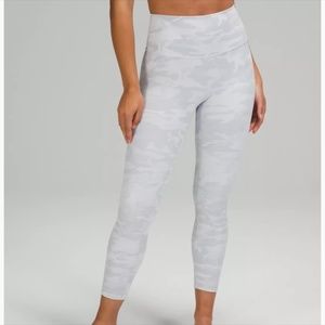 Incognito Camo Jacquard Alpine White Starlight